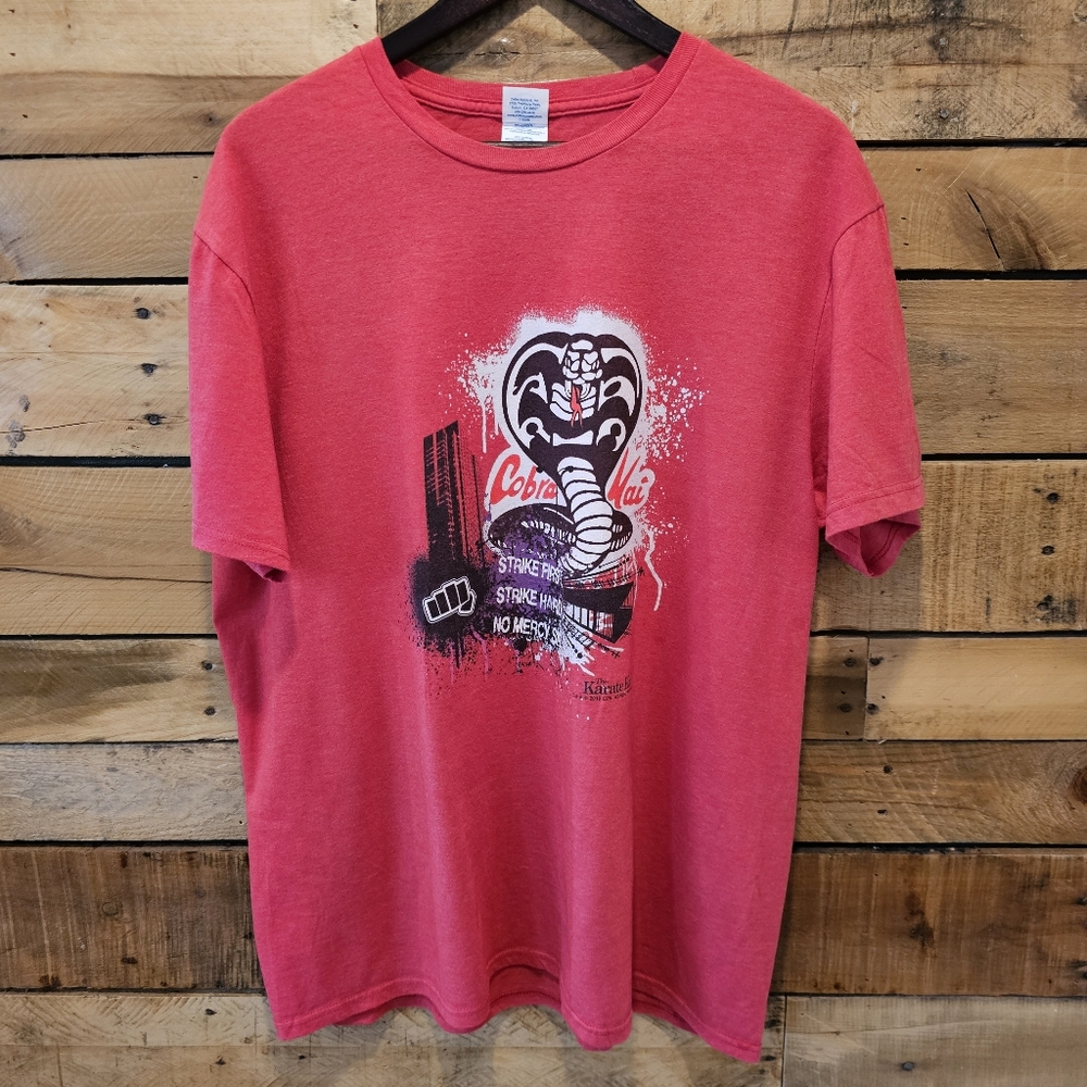 NWOT Men's/Unisex "Cobra Kai/Karate Kid" Heathered Red Graphic T-shirt size XL